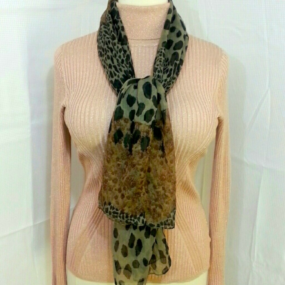 Multicolor Polyester Scarf. - Picture 2 of 4